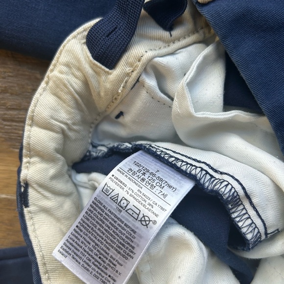 3 pairs of GAP Boys navy dress/uniform pants - Picture 7 of 7